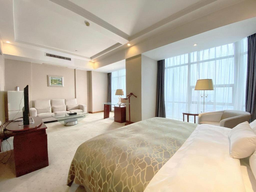 Nanchang Galactic Peace International Hotel Buitenkant foto