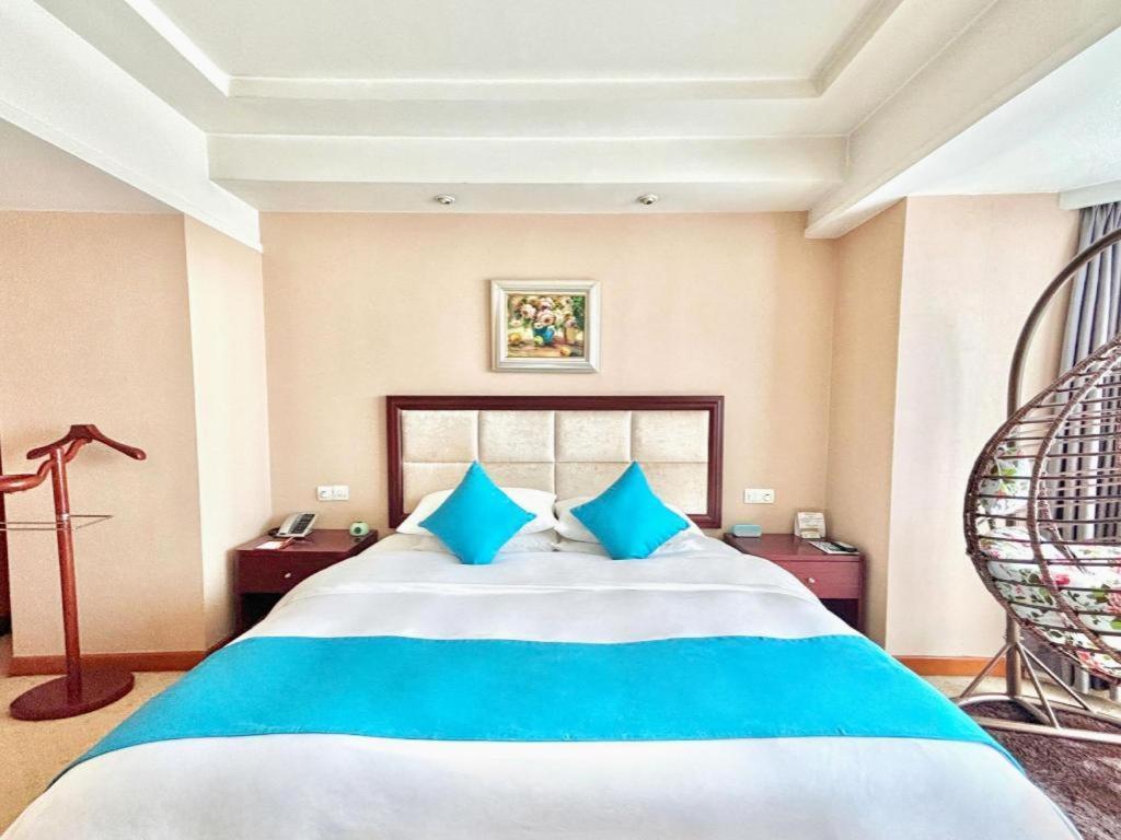 Nanchang Galactic Peace International Hotel Buitenkant foto